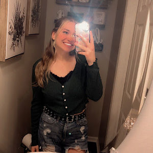 Meet your Posher, Sami